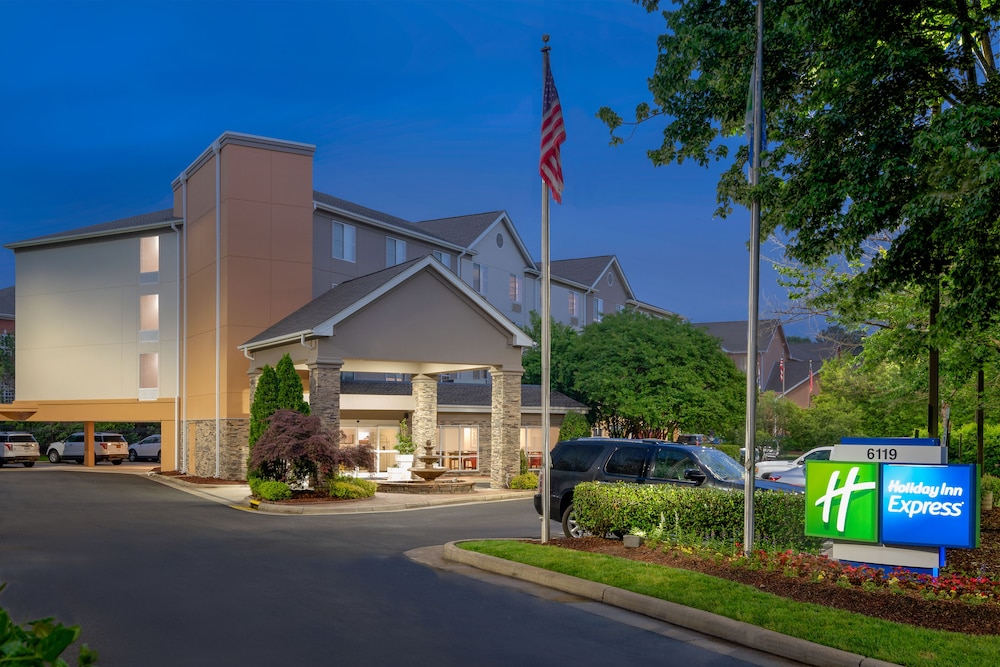 Holiday Inn Express Chapel Hill by IHG — hotel in Chapel Hill