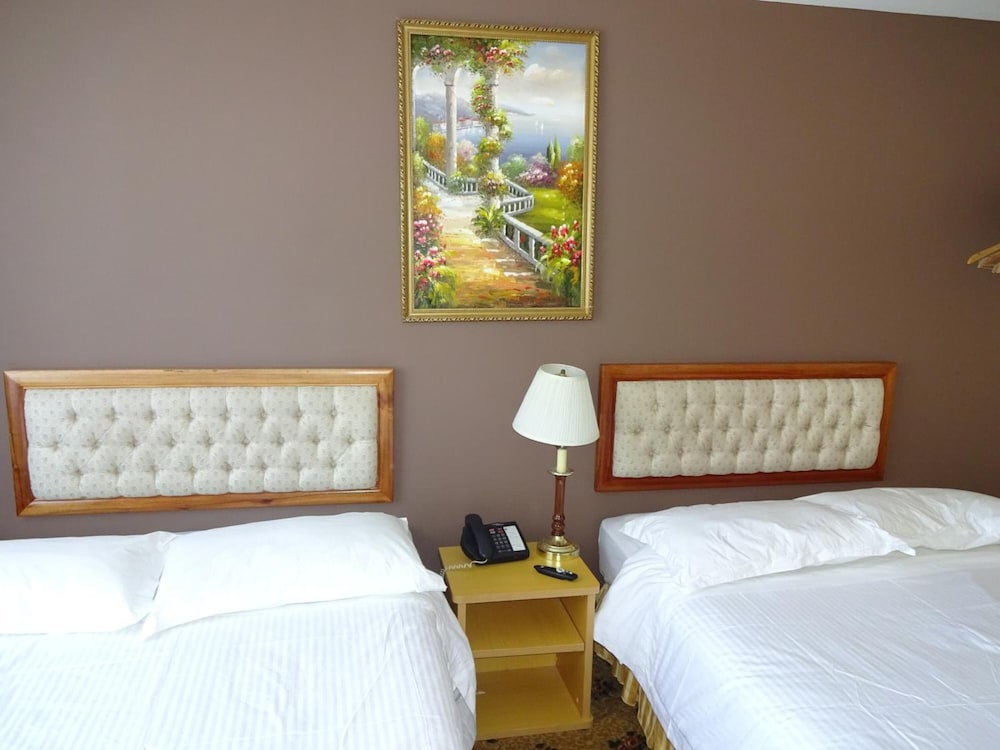 Flushing Hotel - photo 28