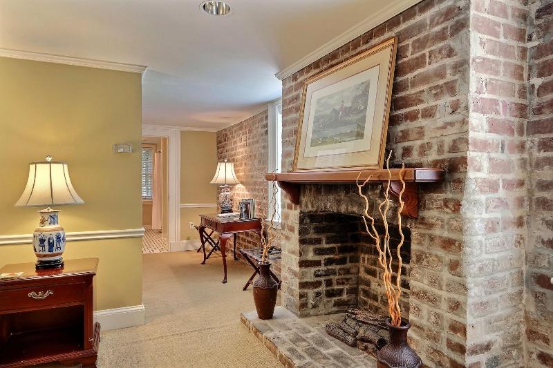The Presidents Quarters Inn - photo 87