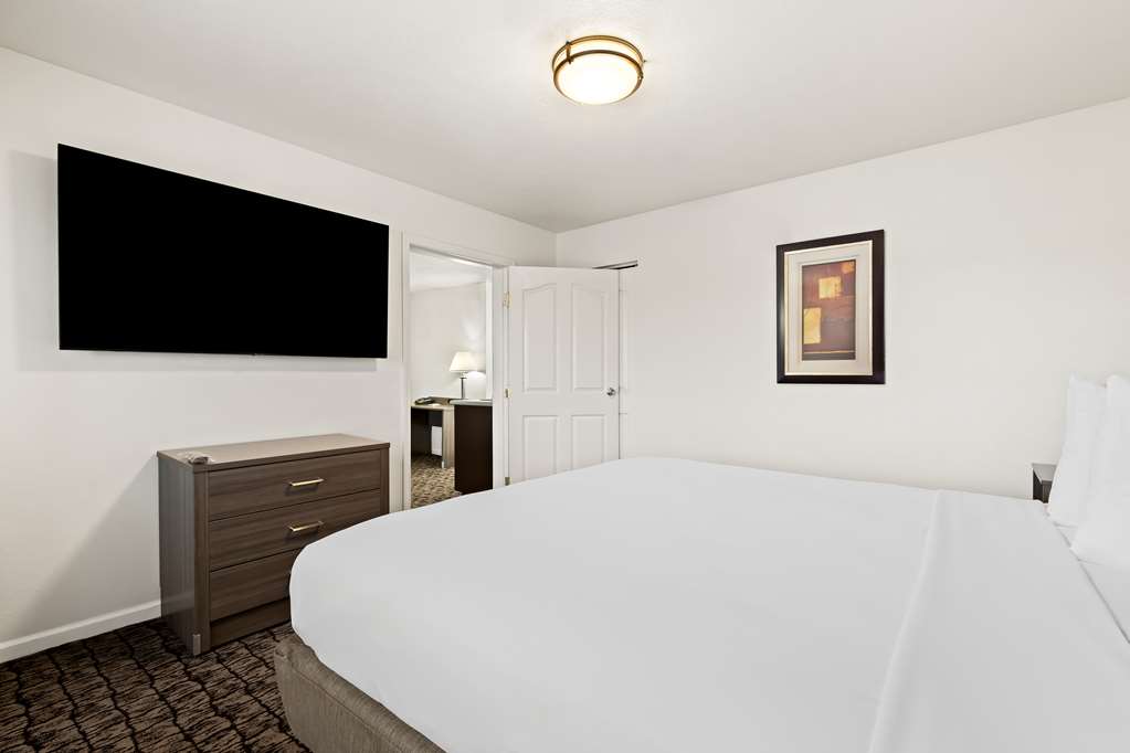 Best Western El Centro Inn - photo 21