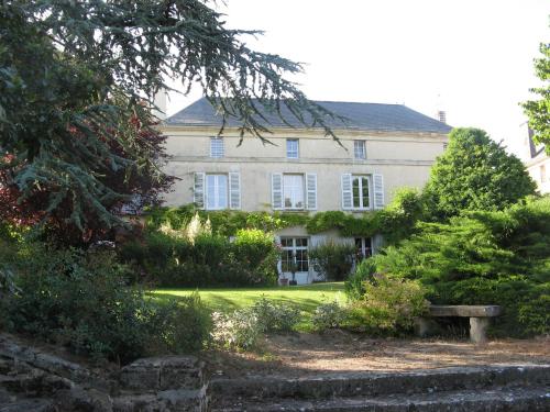 Le Chai de La Rose — hotel in Doue-La-Fontaine