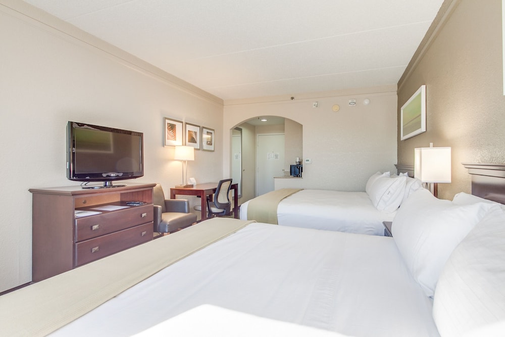 Holiday Inn Express Richmond Midlothian Turnpike by IHG - photo 6
