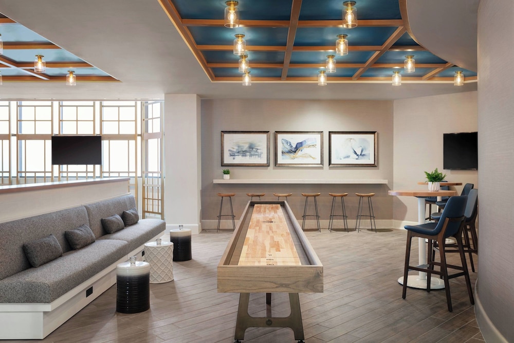 Delta Hotels by Marriott Virginia Beach Waterfront Suites - photo 37