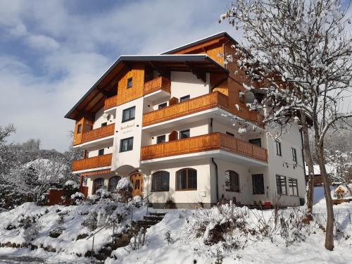 Unser Hoamat Appartement — 4-Star Luxury Hotel in Schladming, Austria