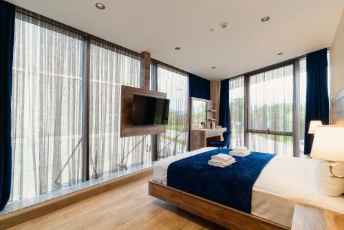Cozy Loft Hotel