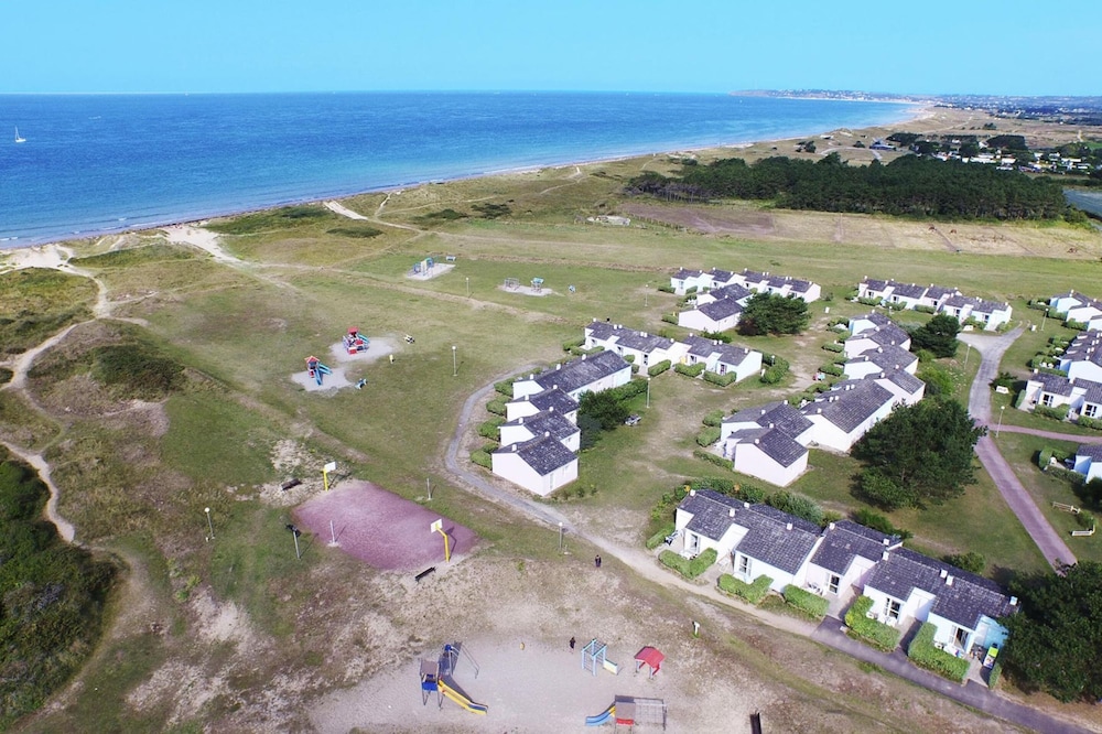 Les Iles Anglo normandes Holiday Resort Portbail — hotel in Portbail