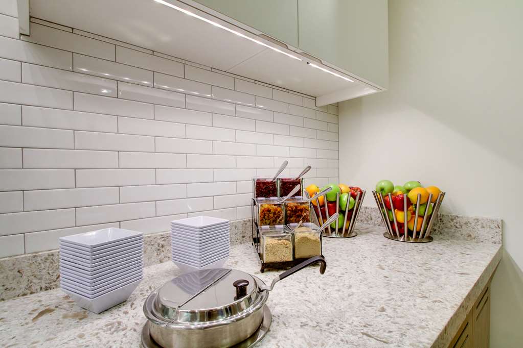Hyatt House Chicago Evanston - photo 38