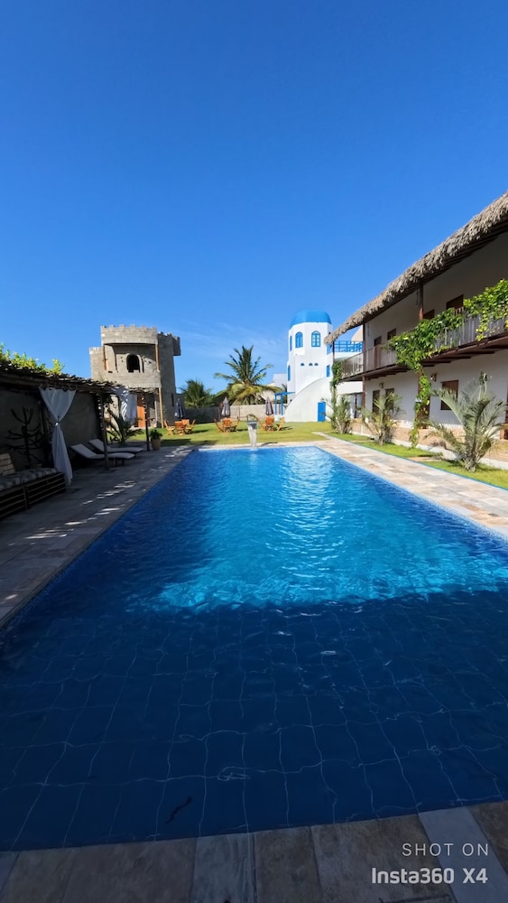 Tribus Experience Inn — Cruz