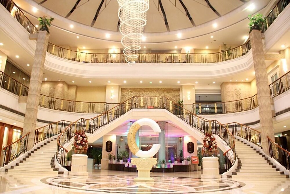 Retired Military Training Base - last minute hotel in Chongqing