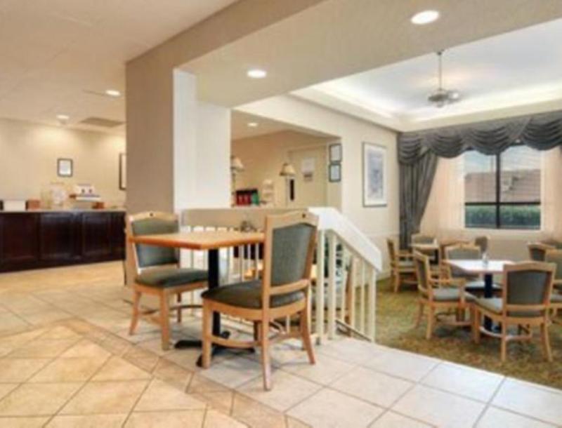 Days Inn Dothan - photo 8