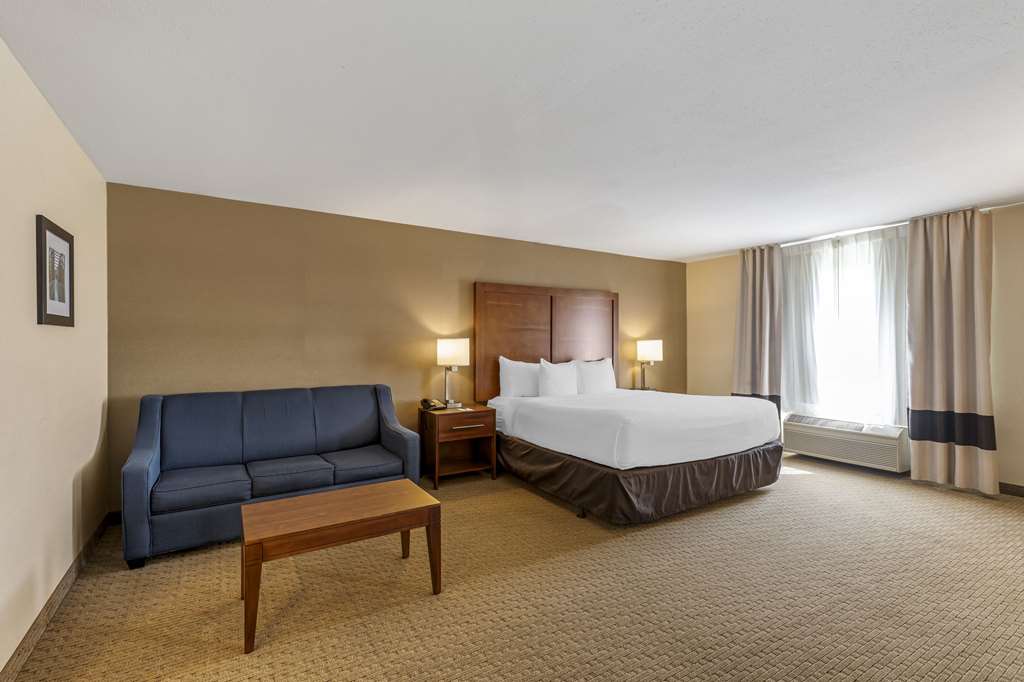 Comfort Inn & Suites Gillette near Campbell Medical Center - photo 27