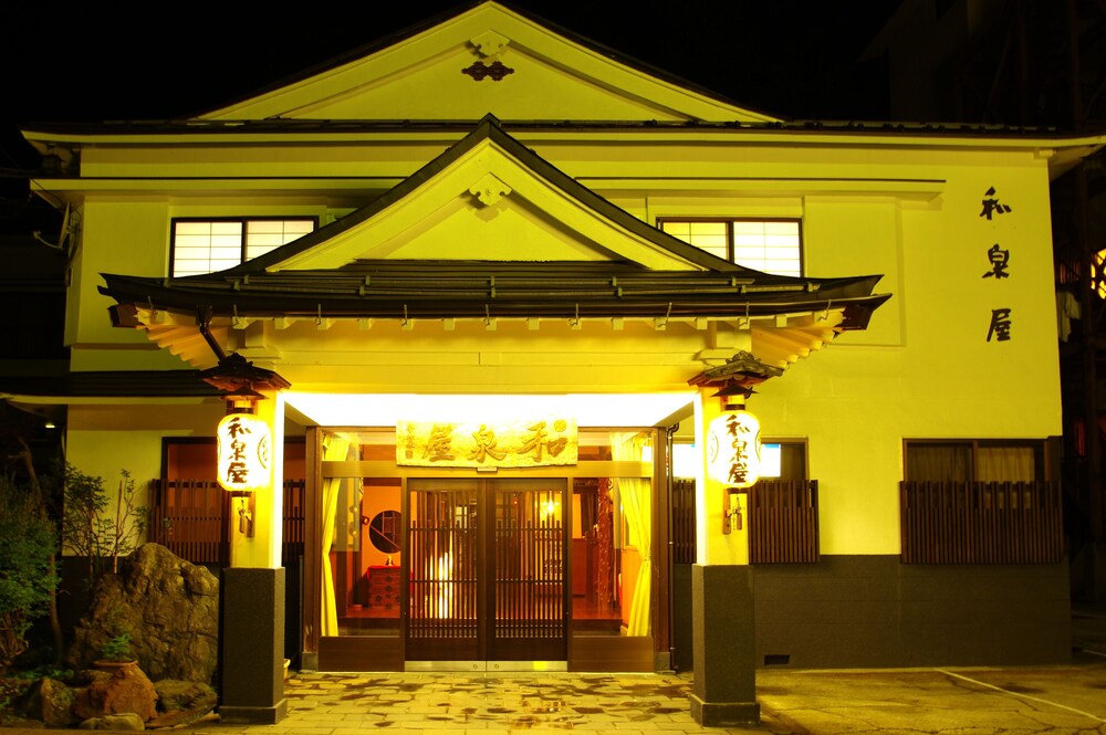 Matsunoyama Onsen Izumiya in Tokamachi, Japan