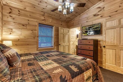 Ooglie Bear Hot Tub WIFI Free Attraction Tickets - photo 15