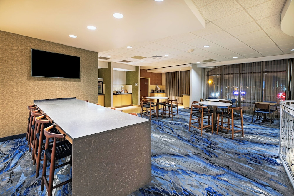 Fairfield by Marriott Inn & Suites Tulsa Downtown Arts District - photo 15