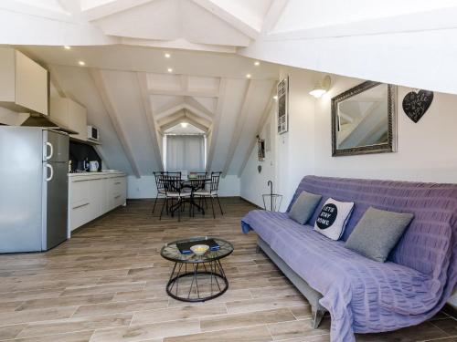 Apartments Life Two Bedroom Apartment with Balcony and Sea View
