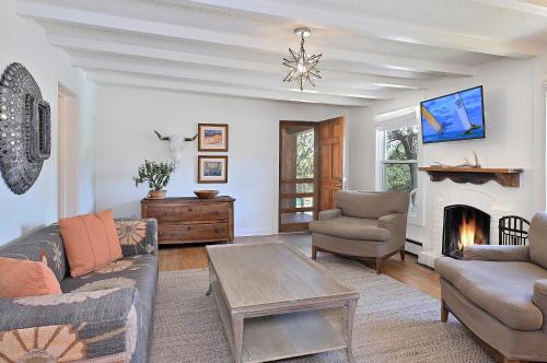 Tesuque Outpost Casita F Best views in Santa Fe in Santa Fe, United States