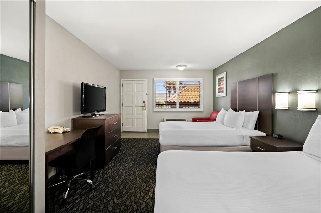 Best Western Desert Villa Inn - photo 32