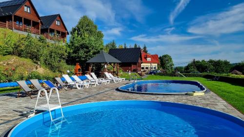 Na Górce Domki z Widokiem Na Jezioro i Góry in Polanczyk, Poland