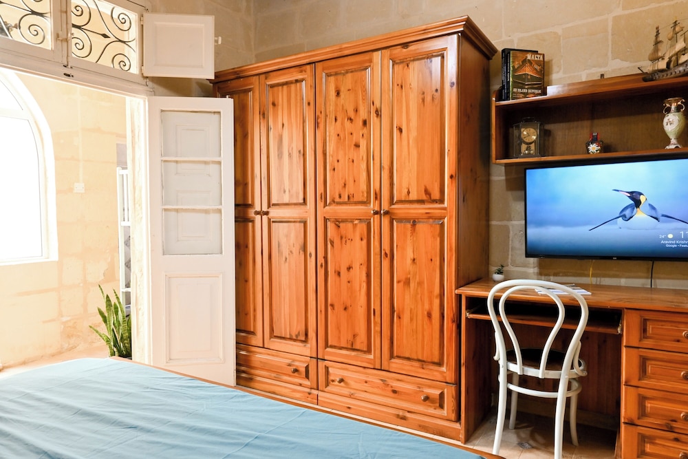 A Cosy Nest Overlooking The Sea — Birzebbuga — photo 3