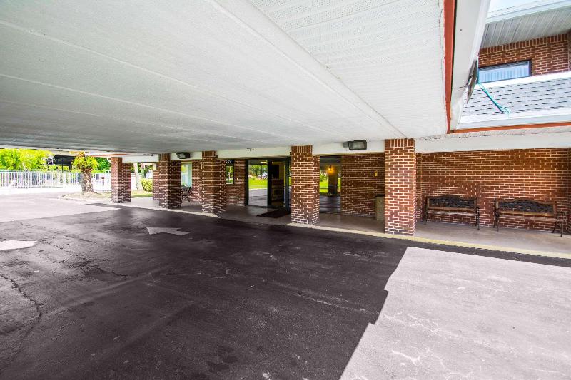 SureStay by Best Western Jacksonville Airport - featured photo