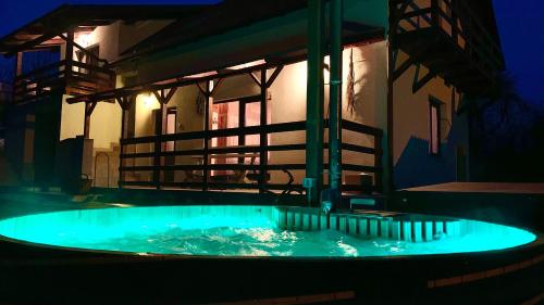 Cabana Plaiuri Ardelene — 4-Star Luxury Hotel in Petrestii De Jos, Romania