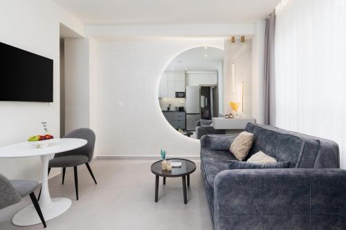 LY Gold Suite City Center — 4-Star Luxury Hotel in Thessaloniki, Greece