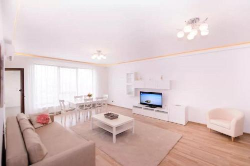 Isaran 3P Apartment Brașov — 4-Star Luxury Hotel in Brasov, Romania