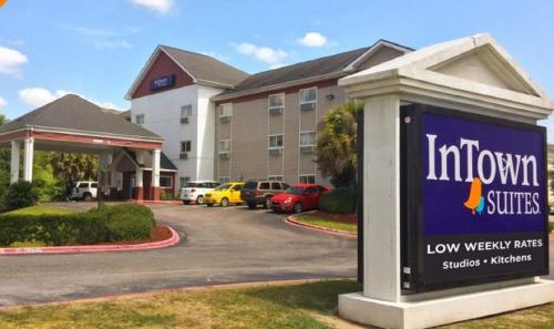 InTown Suites Extended Stay Houston TX IAH Airport - photo 14