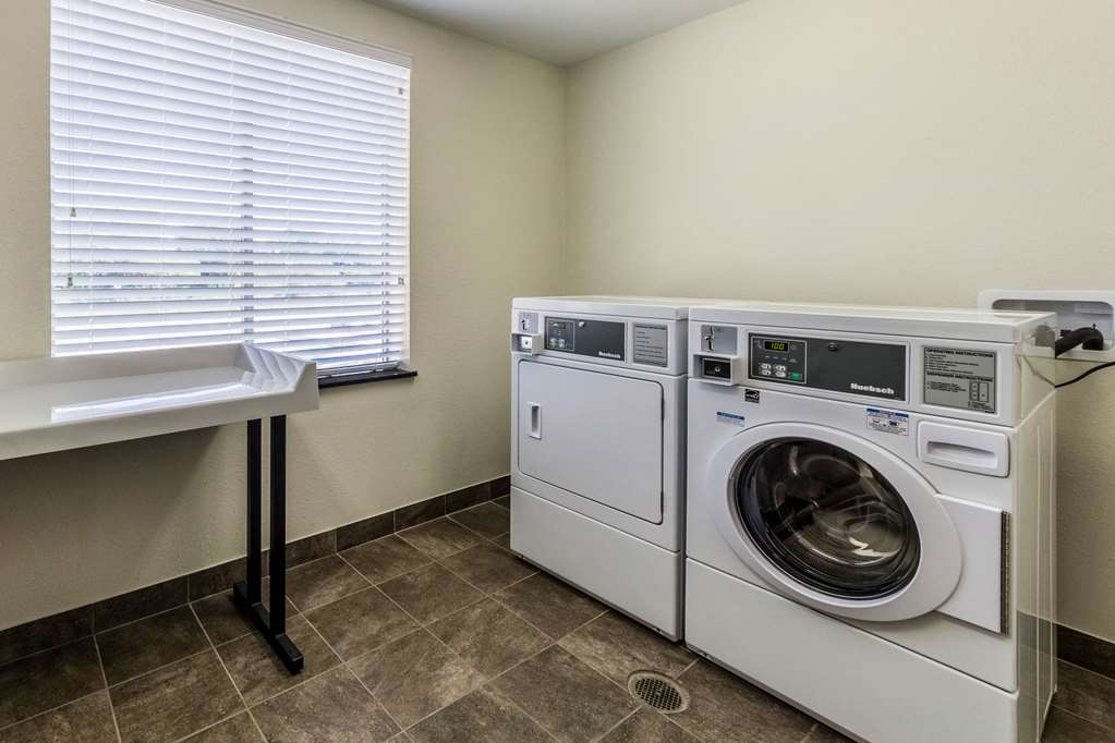 Sleep Inn & Suites Jourdanton Pleasanton - photo 31