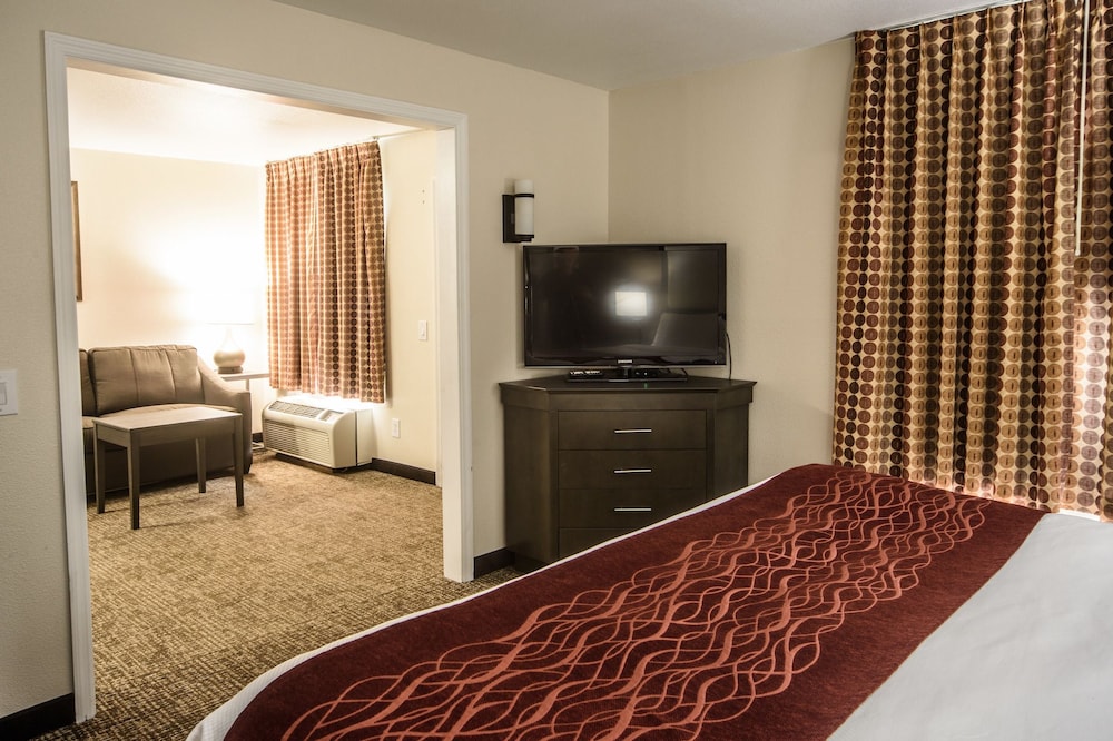 Richland Inn Lawrenceburg - photo 27