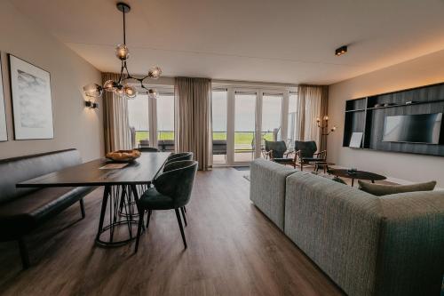 Residence Oude Haven luxe appartementen met sauna — 4-Star Luxury Hotel in Colijnsplaat, Netherlands