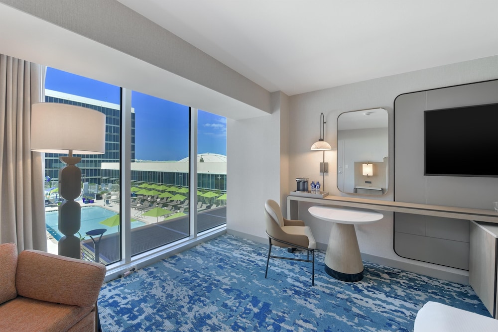 Hilton Anaheim - photo 56