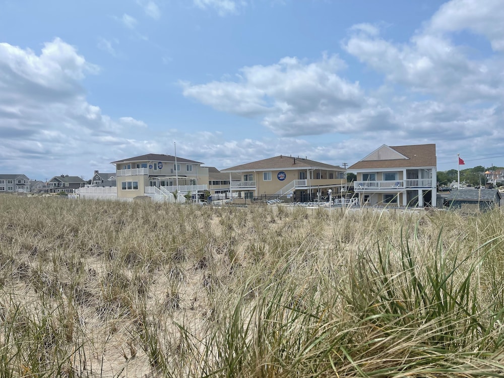 The White Sands Oceanfront Resort & Spa - photo 84