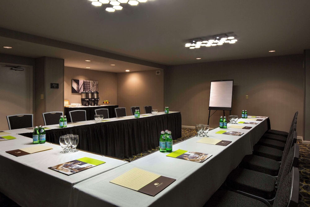 Doubletree by Hilton Newark Fremont - photo 62