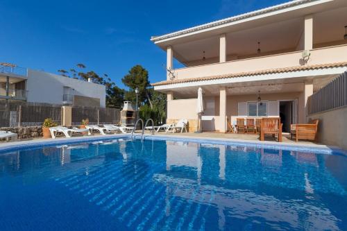 Jeronimo - carbon neutral hotel in Muro