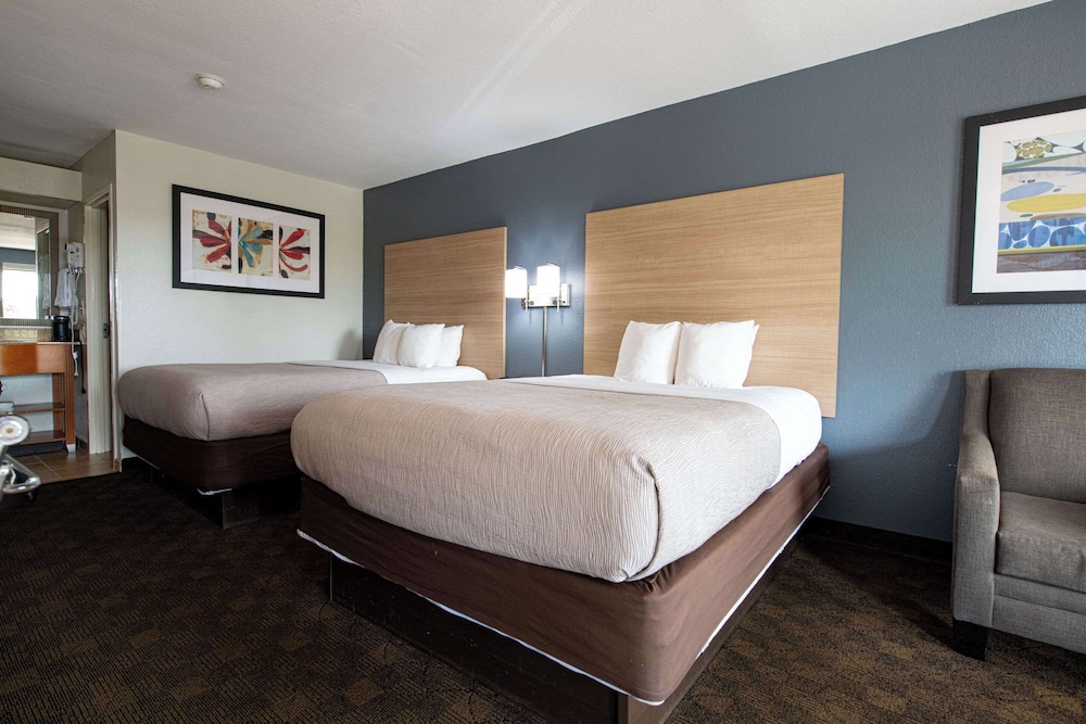 Quality Inn Monroe - photo 3