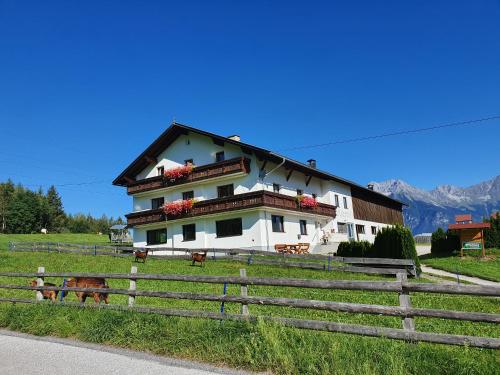 Stillerhof - carbon neutral hotel in Mutters