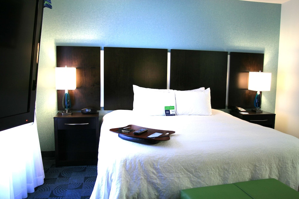 Hampton Inn & Suites Dallas Lewisville Vista Ridge Mall TX - photo 14