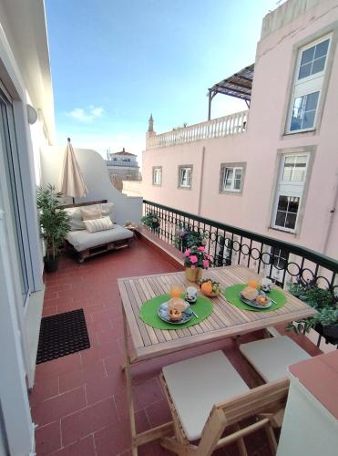 Hypercenter Penthouse @ True Heart Of Old Town — 4-Star Luxury Hotel in Lagos, Portugal