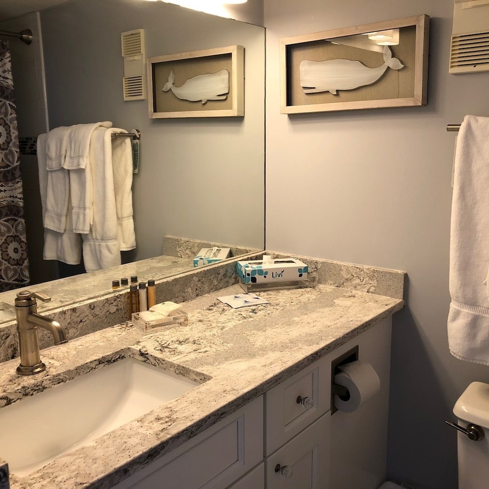 Montauk Manor - photo 56