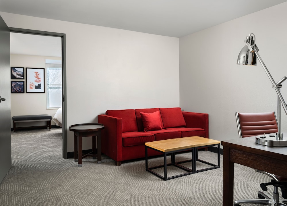 Holiday Inn Cincinnati Liberty Way - photo 7