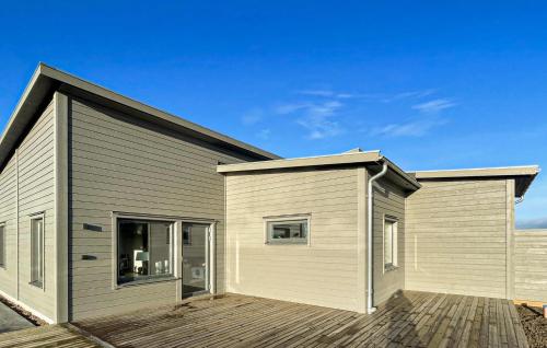 2 Bedroom Stunning Home In Mörbylånga — 4-Star Luxury Hotel in Moerbylanga, Sweden