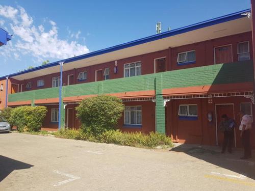 Garden View Lodge — 4-Star Luxury Hotel in Mahikeng, South Africa