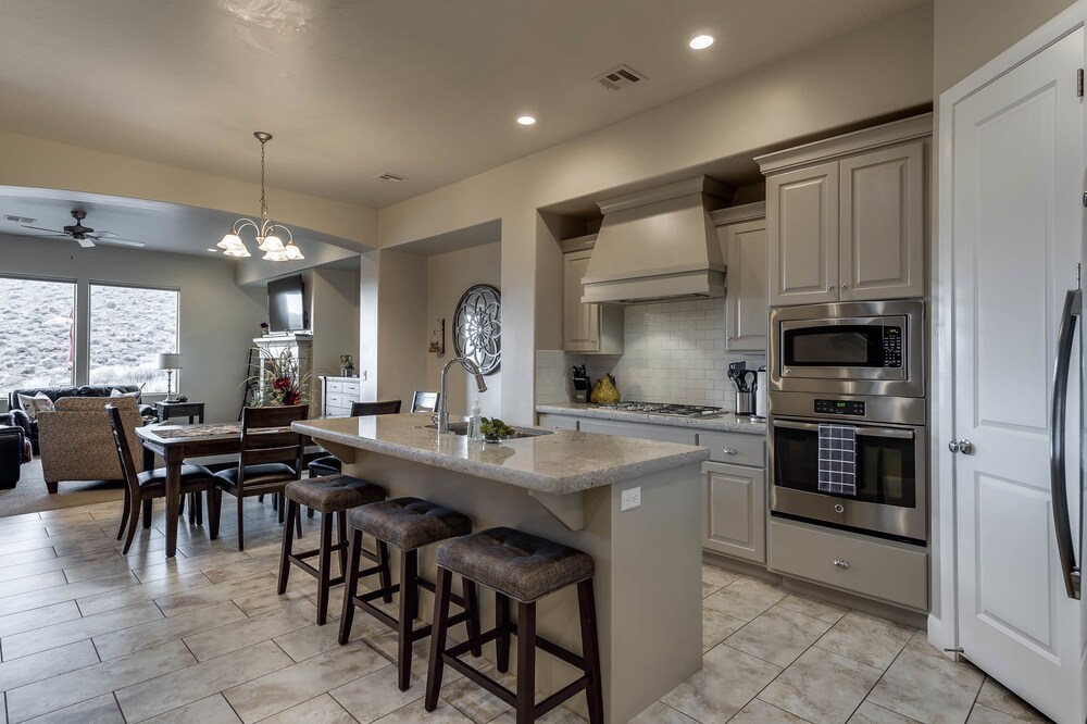 Coral Ridge Vacation Resort Solutions in Washington, United States