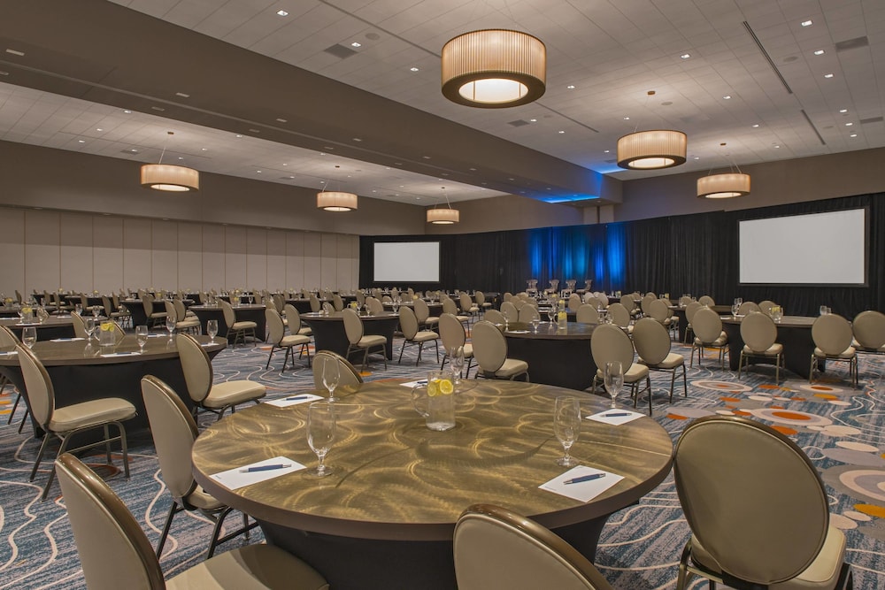 Sheraton Austin Georgetown Hotel & Conference Center - photo 52