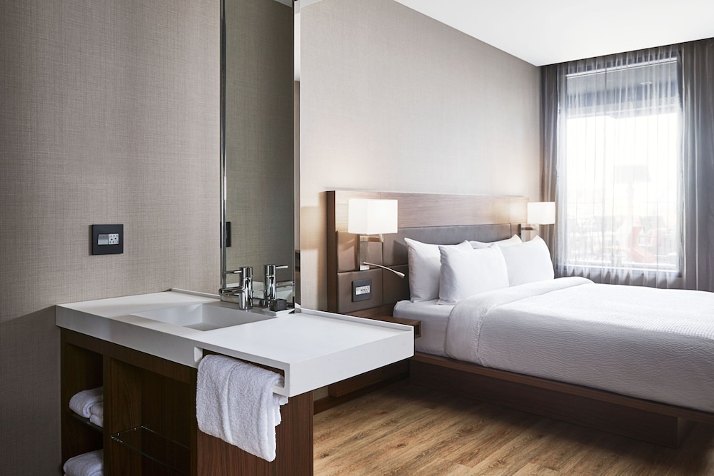 AC Hotel by Marriott Tucson Downtown - photo 16