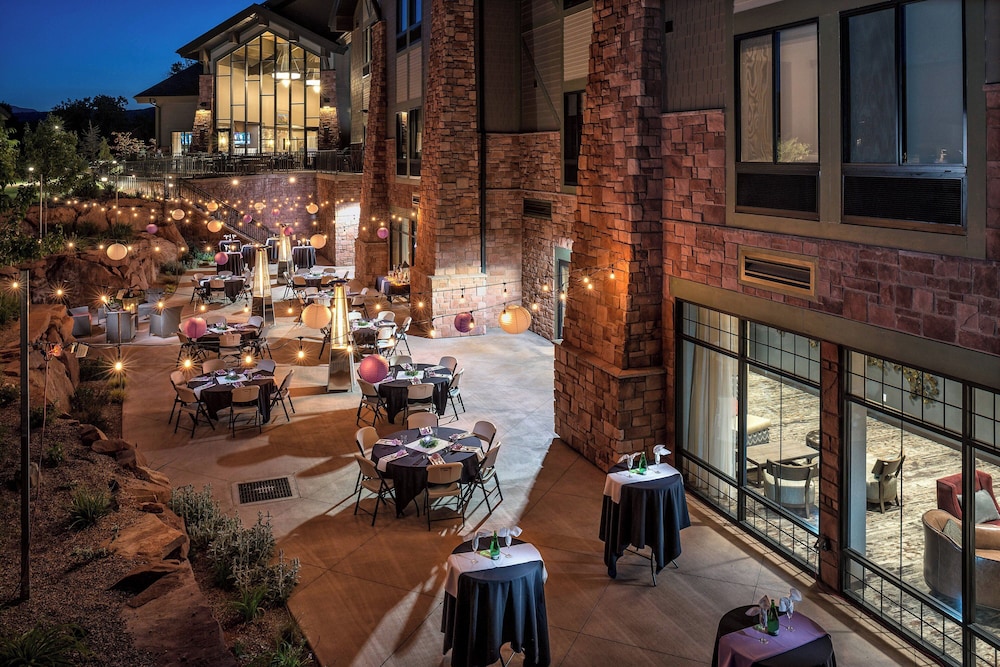 SpringHill Suites by Marriott Springdale Zion National Park - photo 23