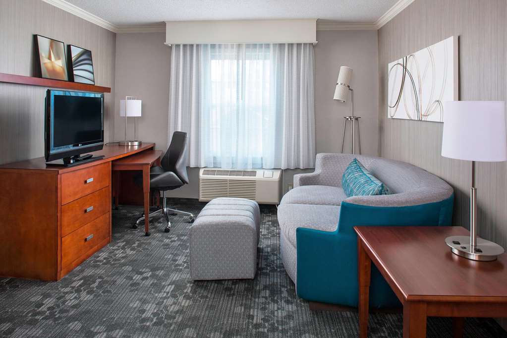 Sonesta Select Boston Lowell Chelmsford - photo 13