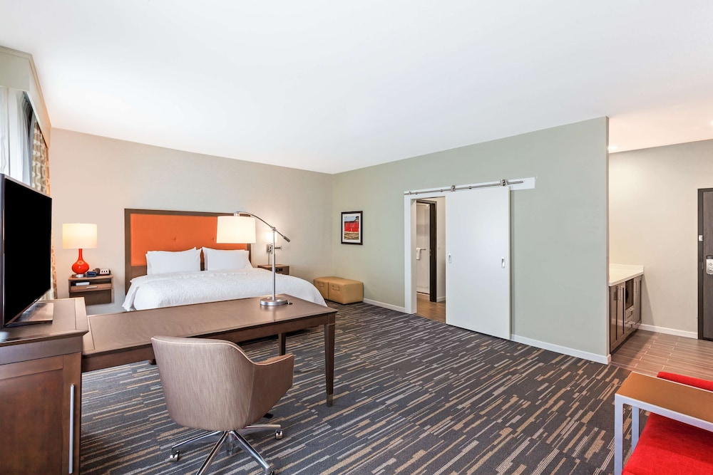 Hampton Inn & Suites Houston Atascocita - photo 33