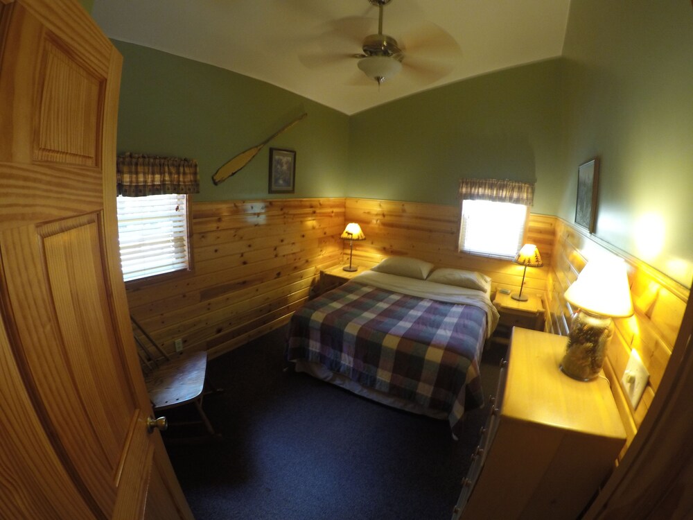 Timber Bay Resort - photo 10